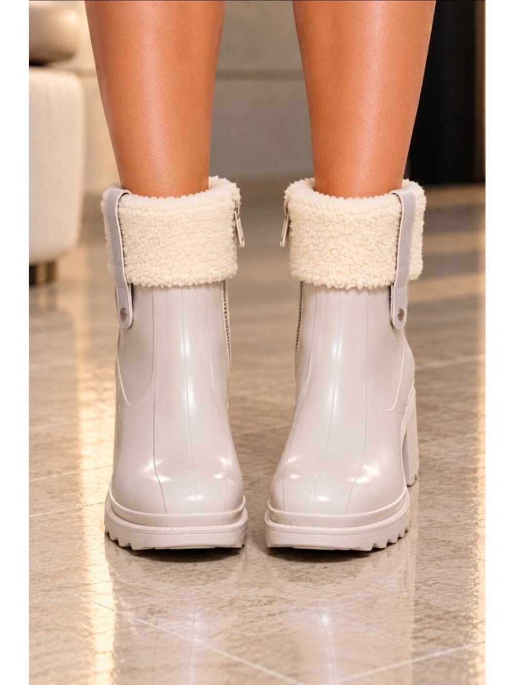 Womens Gray Mid-Calf Boots With Faux Fur Lining And Side Zipper Closure